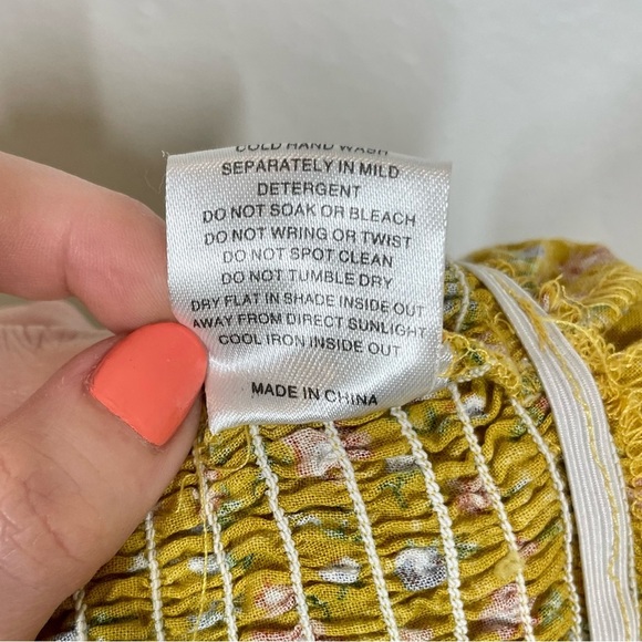 Sabo Skirt Adelia Cutout Tie Smocked Puff Sleeve Ditsy Floral Dress - Picture 10 of 11